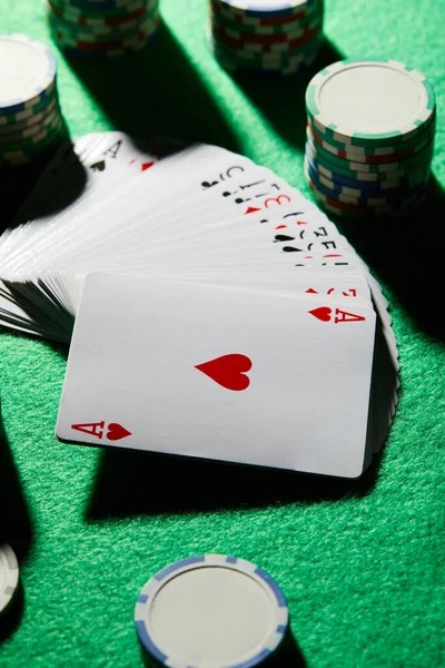 Live dealer roulette and baccarat table with PMPL esports overlay